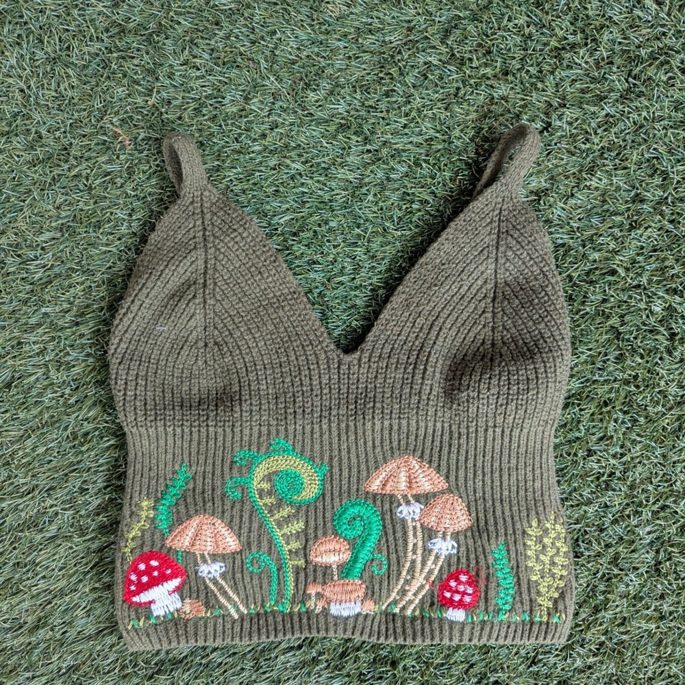 Olive Green Mushroom Embroidered Knit Cami Crop Top Cottagecore Fairy Whimsy S